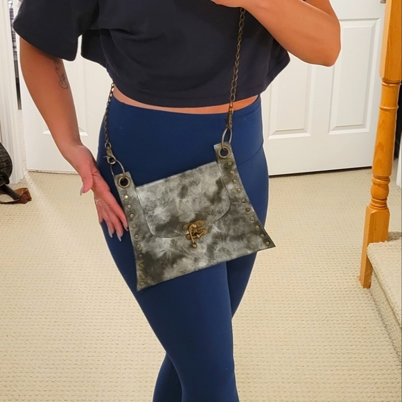 Vintage leather distressed look bag - Picture 10 of 10